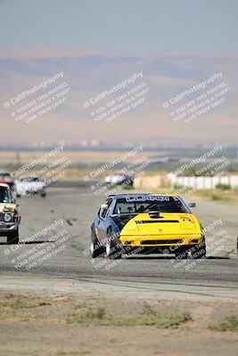 media/Sep-29-2024-24 Hours of Lemons (Sun) [[6a7c256ce3]]/Sunrise (1115a-1130a)/